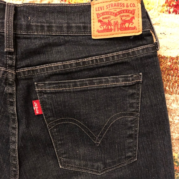 Levi’s jeans. - Picture 3 of 4